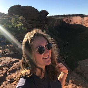 Meet your Posher, Sacha